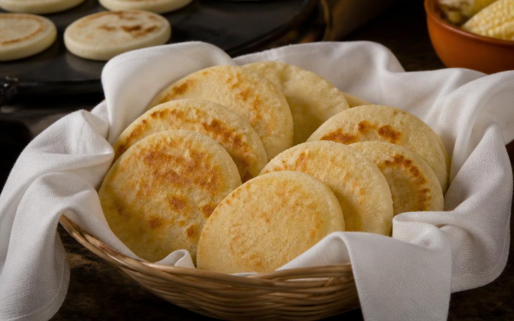 Arepa sola, «viuda» y de acompañamiento